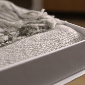 Koc z wełny alpaki Amani Peru