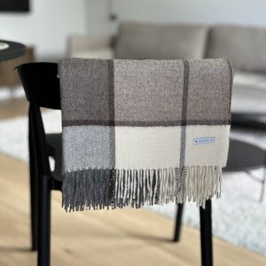 Koc na prezent - elegancki koc z alpaki beżowo-brązowy