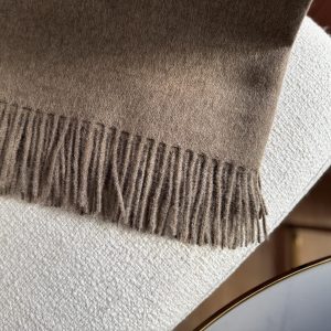 Brązowy koc z alpaki 100% baby alpaca